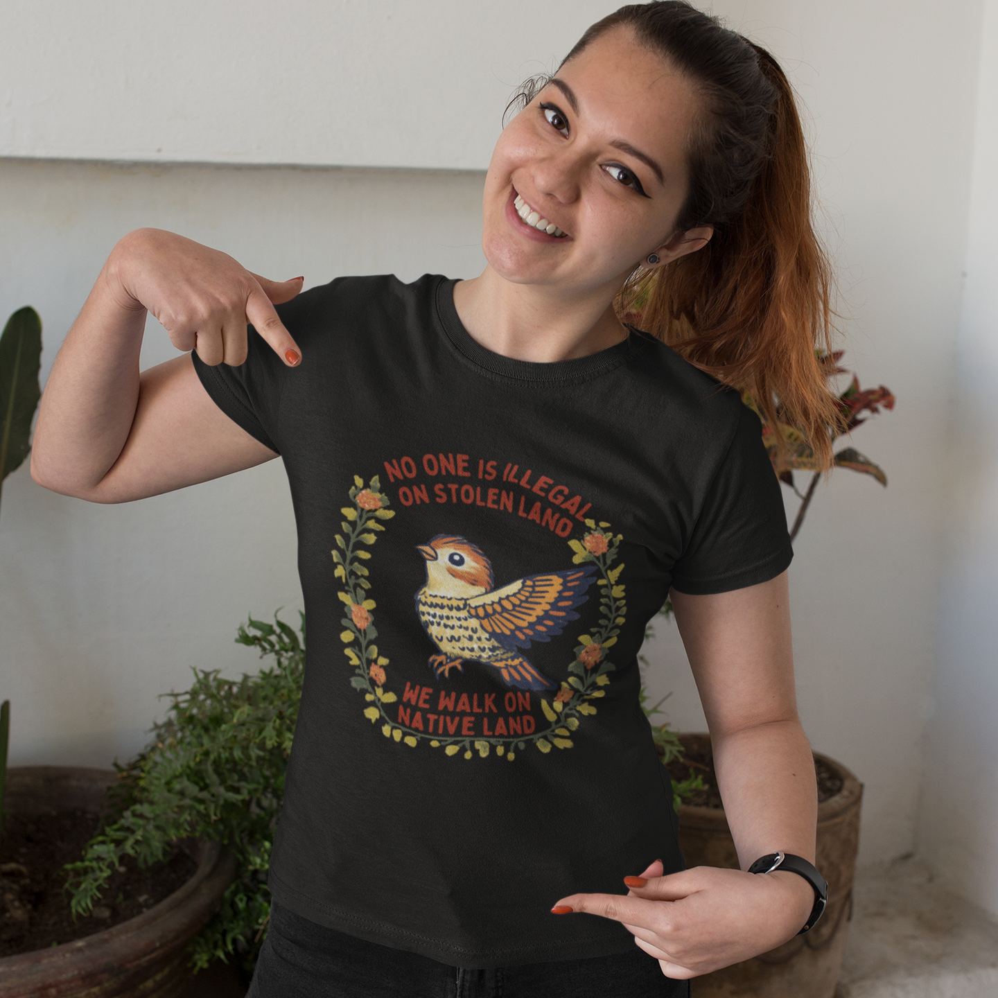 "Pakuna" | Quetzal | Unisex Tee