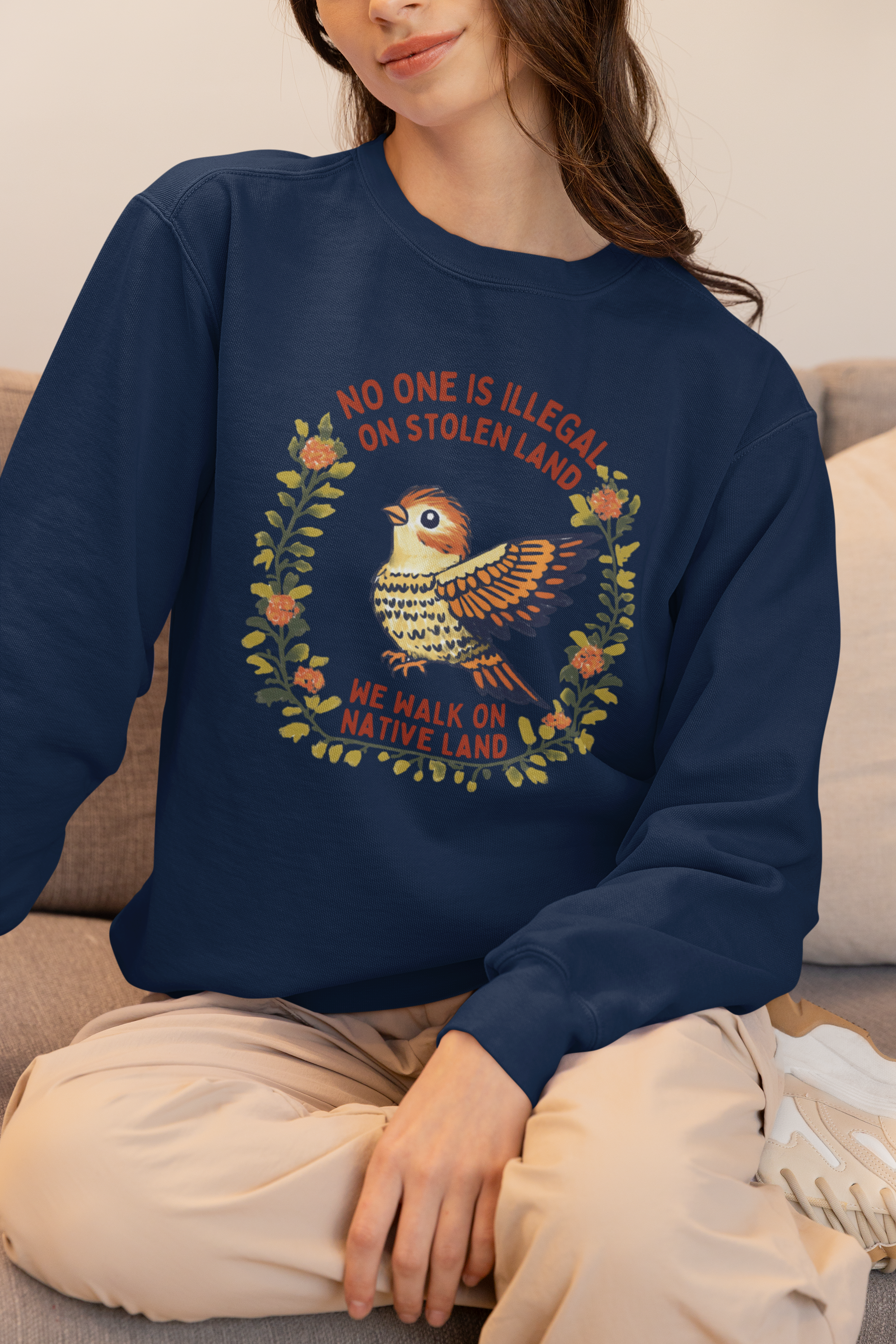 "Pakuna" | Quetzal | Crewneck Sweatshirt